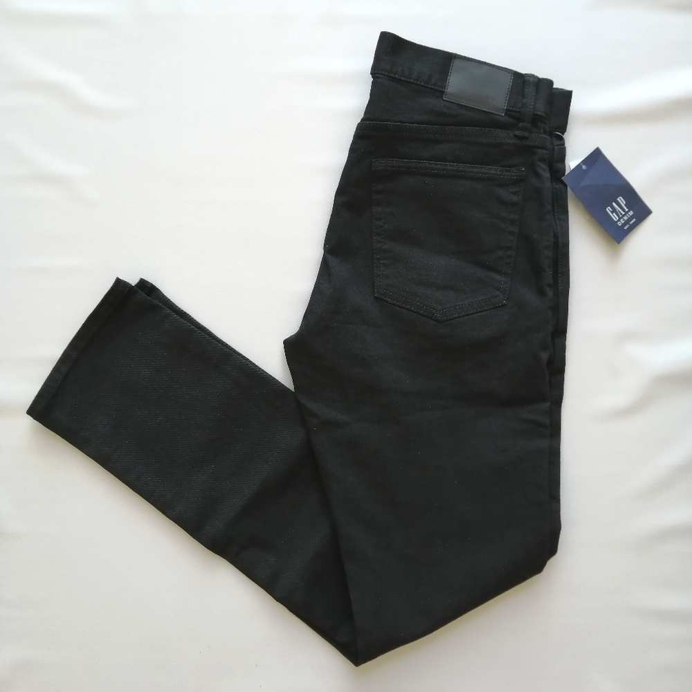 Gap Slim Fit Black Jeans 30x32 NWT